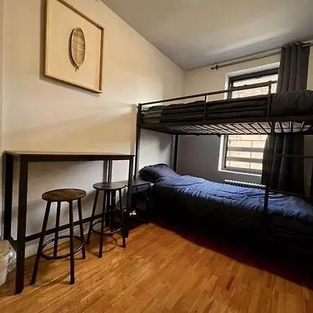 Chelsea Studio 5 - Shared Bathroom